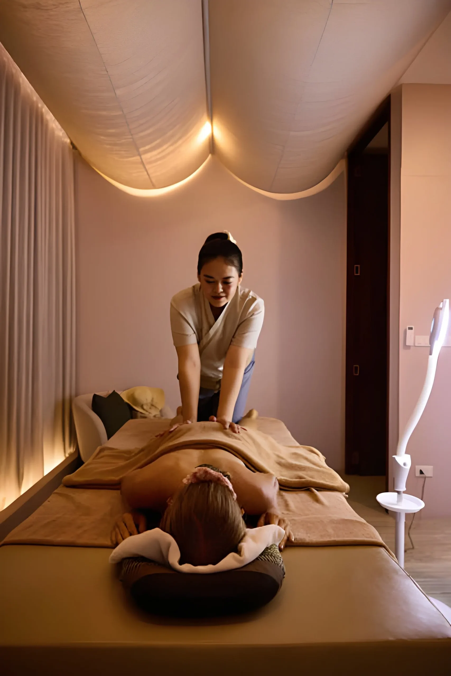 thai massage at fancy massage spa